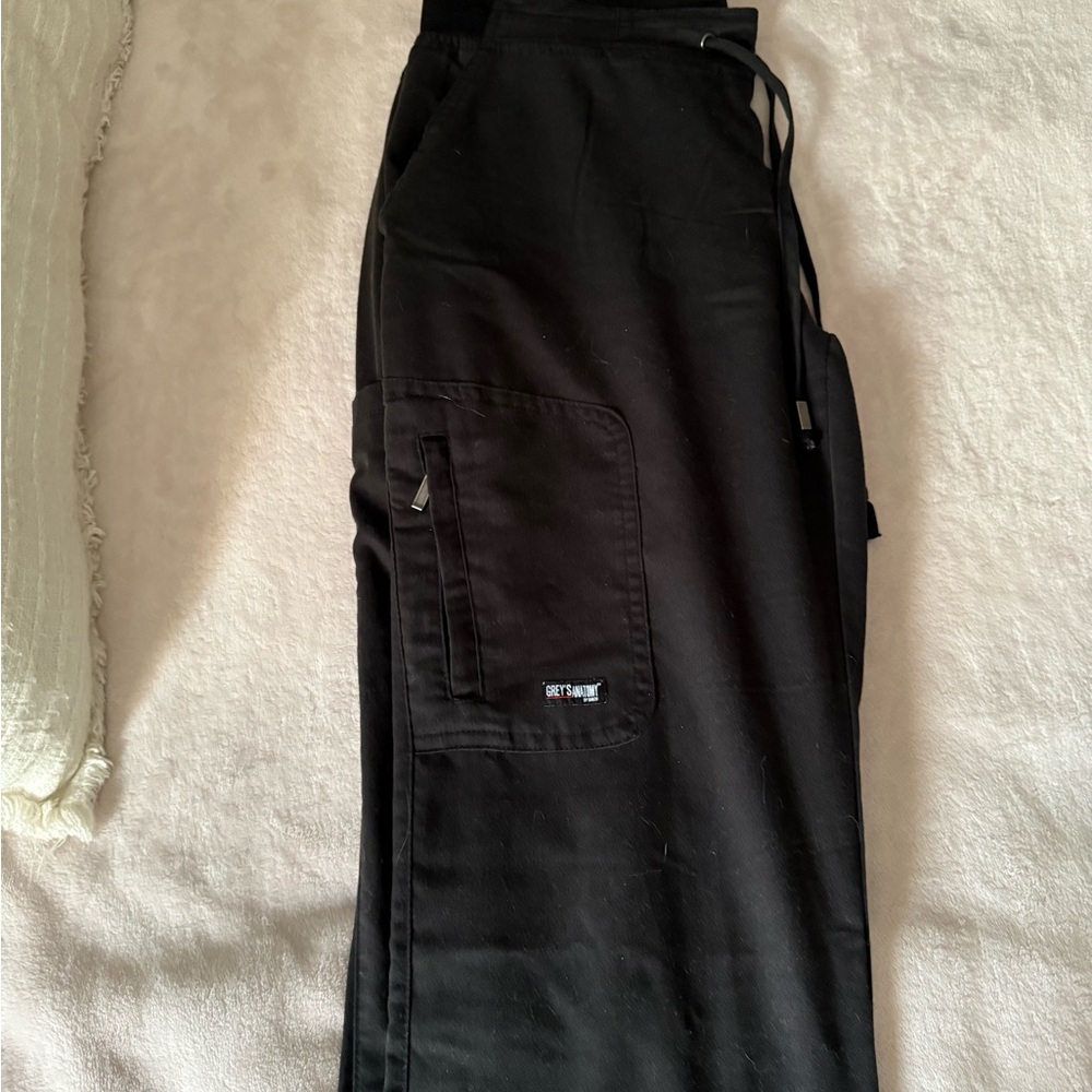 Grey's Anatomy Women’s Black Scrub Cargo Pant